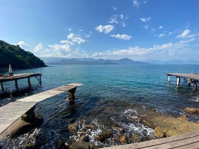 Foto do Casa - Casa com 2 dormitórios à venda, 2000 m² por R$ 3.200.000,00 - Ponta Grossa - Ubatuba/SP | INDEPENDENCE NEGOCIOS IMOBILIARIOS LTDA