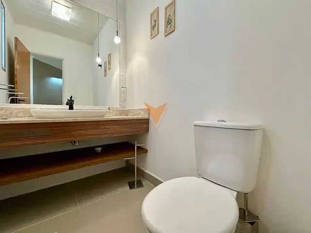 Casa 4 quartos e 4 banheiros, à venda, no bairro Chácaras do Refúgio-Granja Viana em Cotia