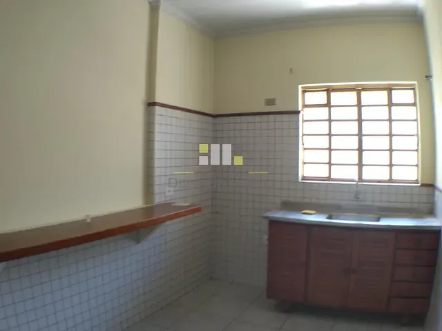 Casa 3 quartos e 1 banheiro, para alugar, no bairro Jardim São Carlos em Sumaré