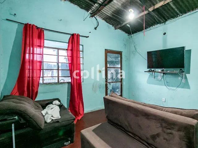 Casa com 299m², à venda, no bairro Cidade Ariston Estela Azevedo em Carapicuíba