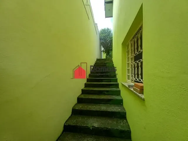 Casa para alugar, no bairro Triângulo em Pindamonhangaba
