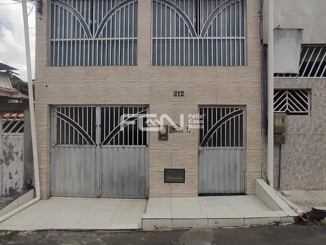 Casa com 300m² 3 quartos e 1 banheiro, à venda, no bairro Gleba E em Camaçari