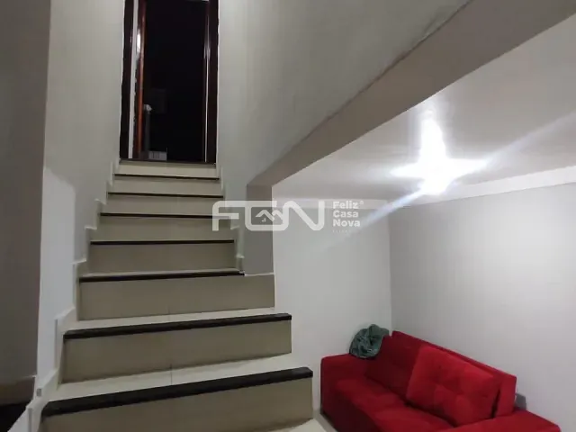 Casa com 300m² 3 quartos e 1 banheiro, à venda, no bairro Gleba E em Camaçari