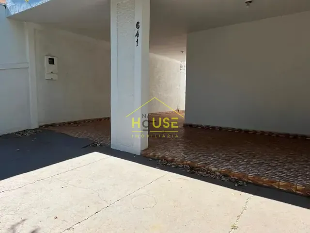 Casa 2 quartos e 1 banheiro, à venda, no bairro Centro em Fernandópolis
