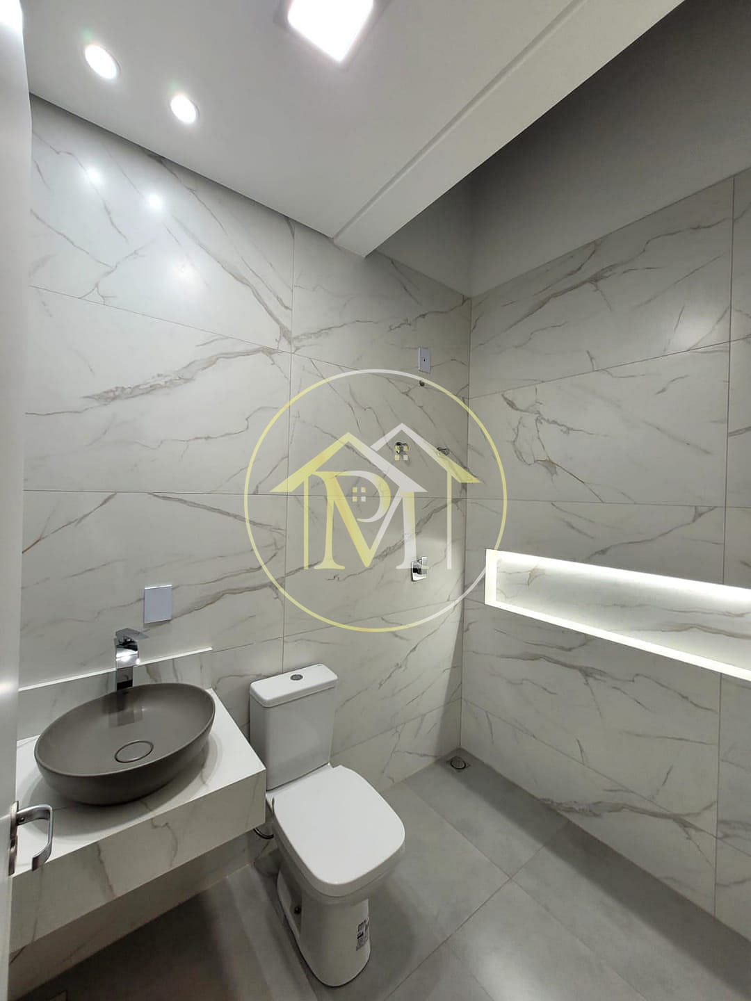 Casa à venda com 3 quartos, 122m² - Foto 4