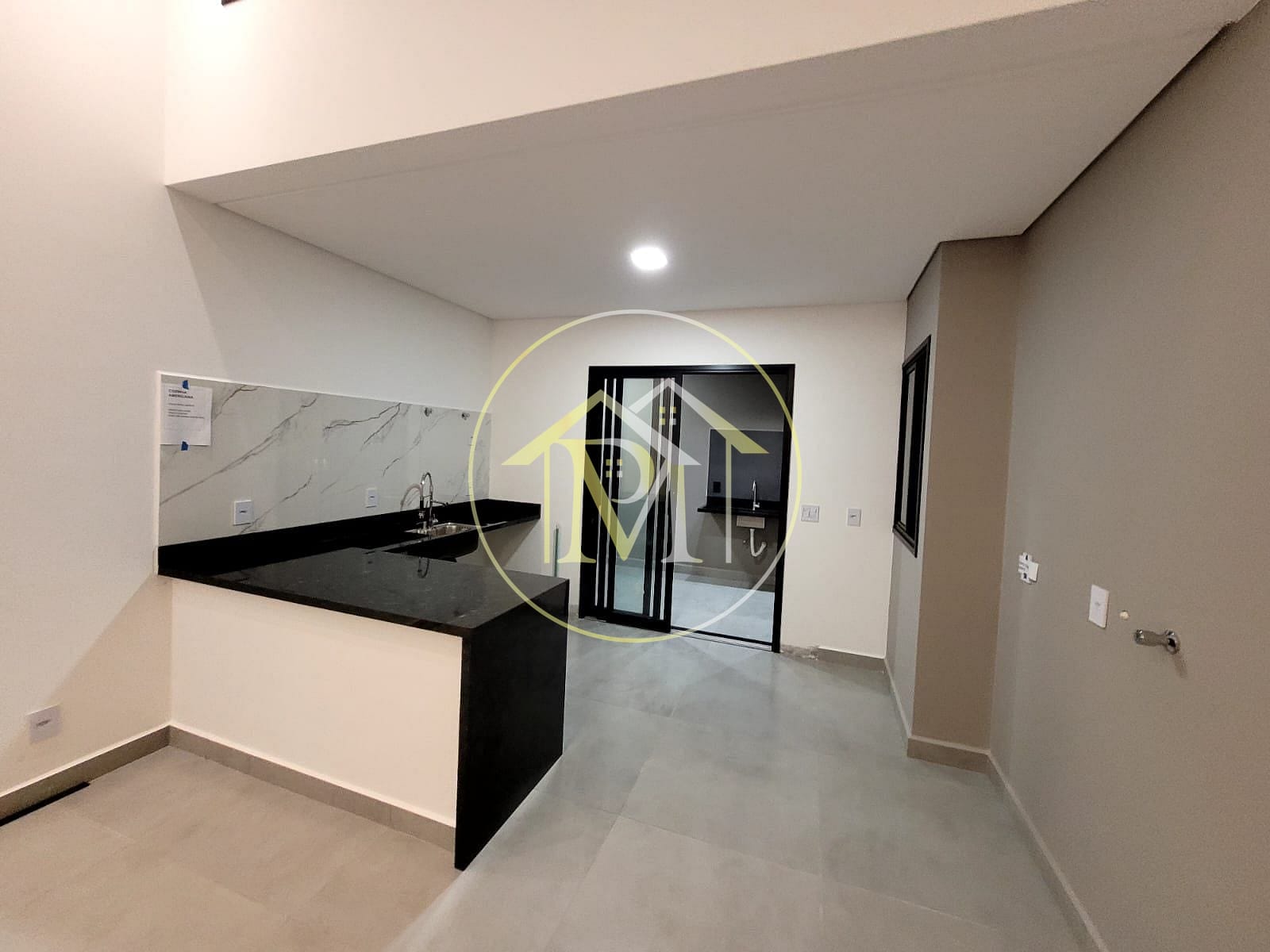 Casa à venda com 3 quartos, 122m² - Foto 13