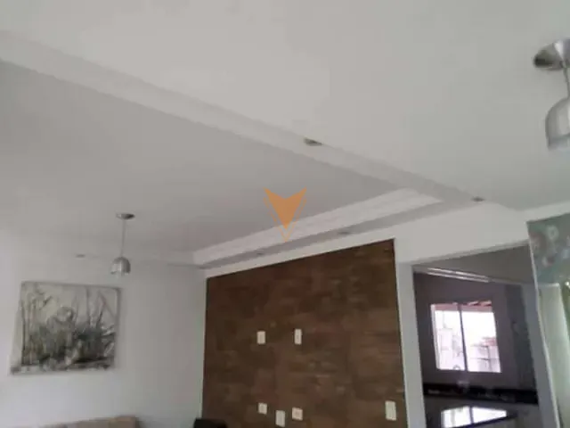 Casa 3 quartos e 2 banheiros, à venda, no bairro Jardim Belizário em Cotia