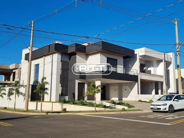 Casa com 282m² 4 quartos e 2 banheiros, à venda, no bairro Parque Olívio Franceschini em Hortolândia