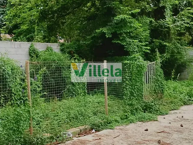 Casa 3 quartos e 4 banheiros, para alugar, no bairro Vila Júlia em Poá