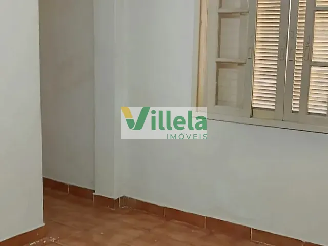 Casa 3 quartos e 4 banheiros, para alugar, no bairro Vila Júlia em Poá
