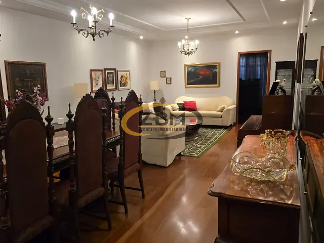 Casa com 318m² 3 quartos e 5 banheiros, à venda, no bairro Jardim Alvorada em Londrina