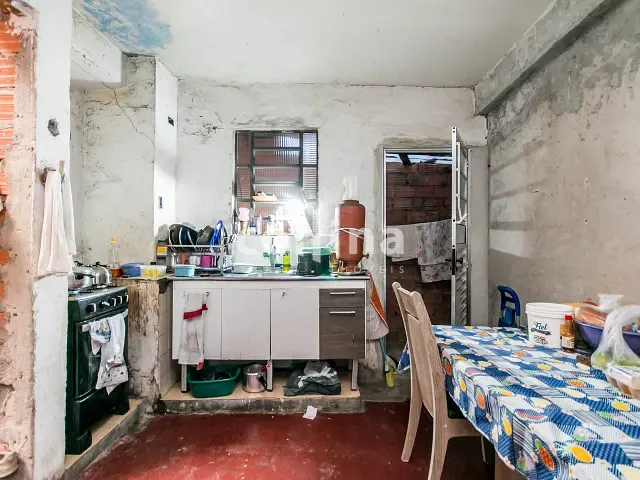 Casa à venda, no bairro Vila Ema em Carapicuíba
