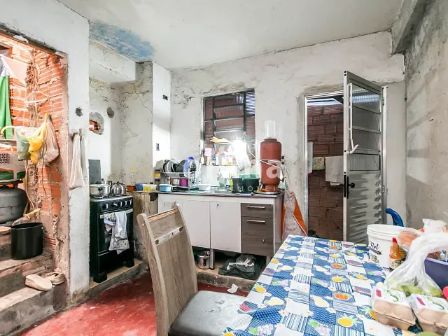 Casa à venda, no bairro Vila Ema em Carapicuíba