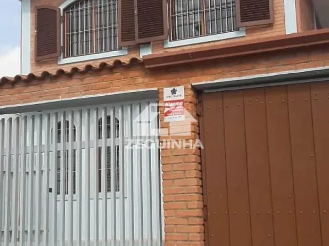 Casa com 300m² 5 quartos e 4 banheiros, à venda, no bairro Vila Yara em Osasco