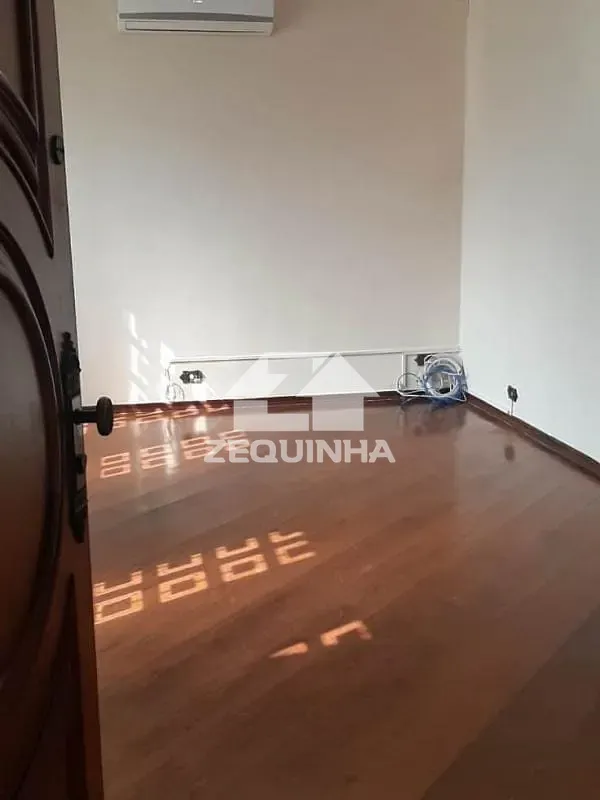 Casa, 5 quartos, 283 m² - Foto 9