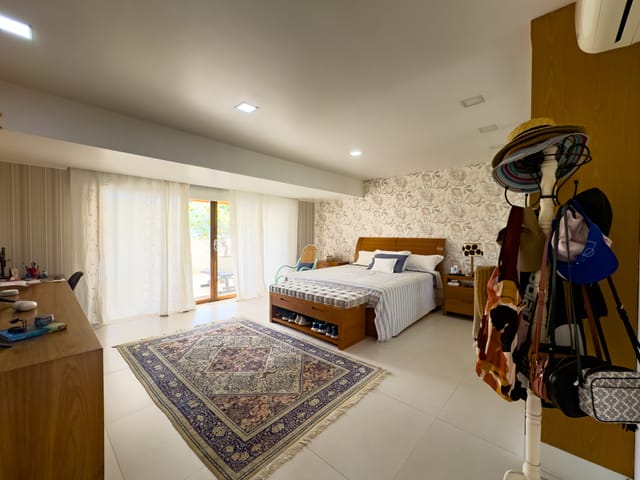 Casa com 600m² 4 quartos e 6 banheiros, à venda, no bairro Barra da Tijuca em Rio de Janeiro