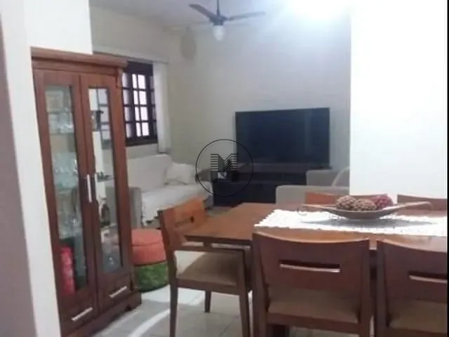 Casa com 295m² 3 quartos e 2 banheiros, à venda, no bairro Residencial Village Santana em Guaratinguetá