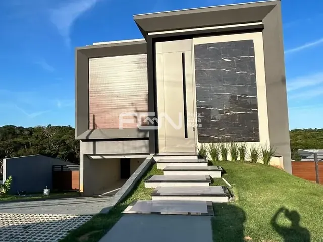 Casa 4 quartos e 7 banheiros, à venda, no bairro Alphaville (Abrantes) em Camaçari