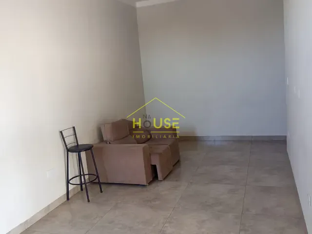 Casa com 270m² 3 quartos e 2 banheiros, à venda, no bairro Residencial Valter Benez em Fernandópolis