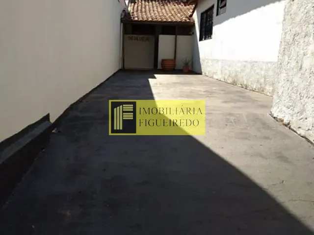 Casa com 45m² 1 quarto e 1 banheiro, para alugar, no bairro Conjunto Habitacional São José do Rio Preto em São José do Rio Preto