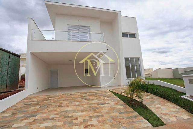 Casa à venda com 4 quartos, 223m² - Foto 2