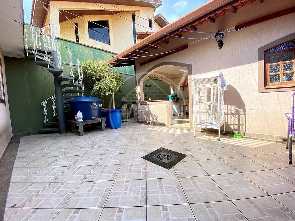 Casa, 3 quartos, 220 m² - Foto 15