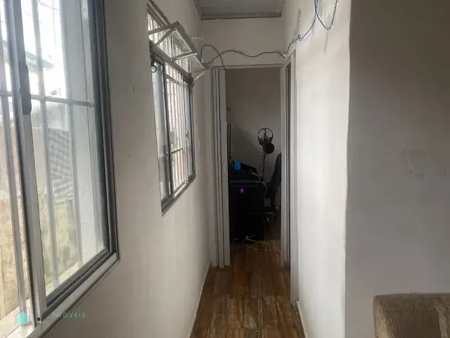 Casa com 216m² 5 quartos e 3 banheiros, à venda, no bairro Vila Santa Delfina em São Paulo