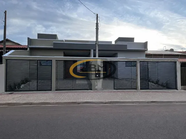 Casa com 186m² 3 quartos e 2 banheiros, à venda, no bairro Alto da Boa Vista em Londrina