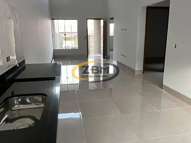 Casa com 186m² 3 quartos e 2 banheiros, à venda, no bairro Alto da Boa Vista em Londrina