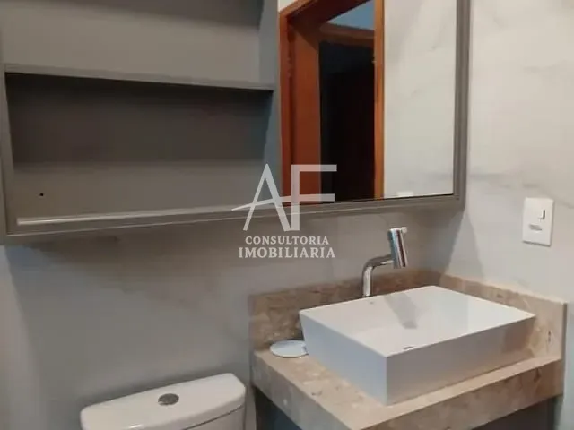 Casa com 250m² 3 quartos e 3 banheiros, à venda, no bairro Loteamento Residencial Barão de Tremembé em Tremembé