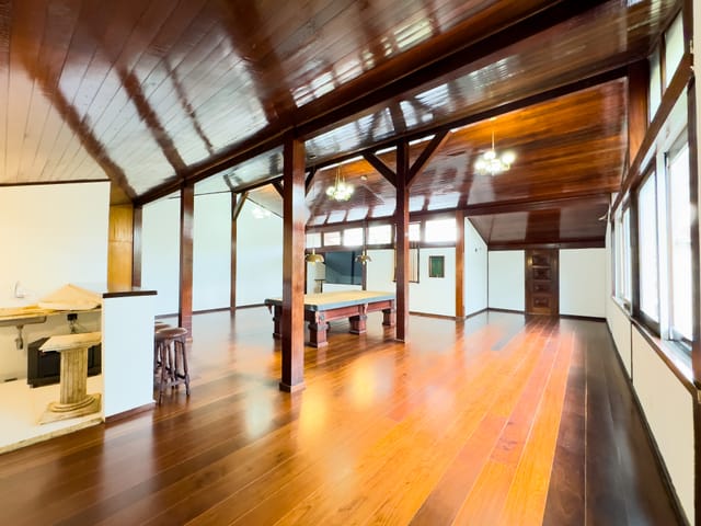 Casa com 1000m² 8 quartos e 10 banheiros, à venda, no bairro Barra da Tijuca em Rio de Janeiro