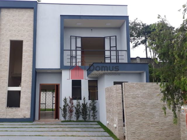 Casa com 200m², à venda, no bairro Vila Prado em Pindamonhangaba