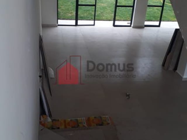 Casa com 200m², à venda, no bairro Vila Prado em Pindamonhangaba