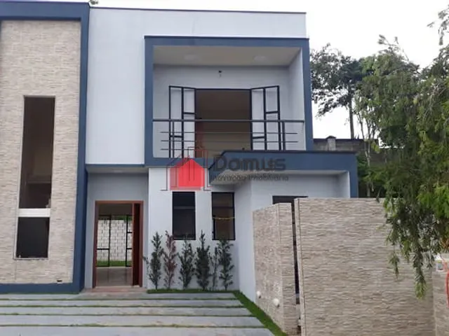Casa com 200m², à venda, no bairro Vila Prado em Pindamonhangaba