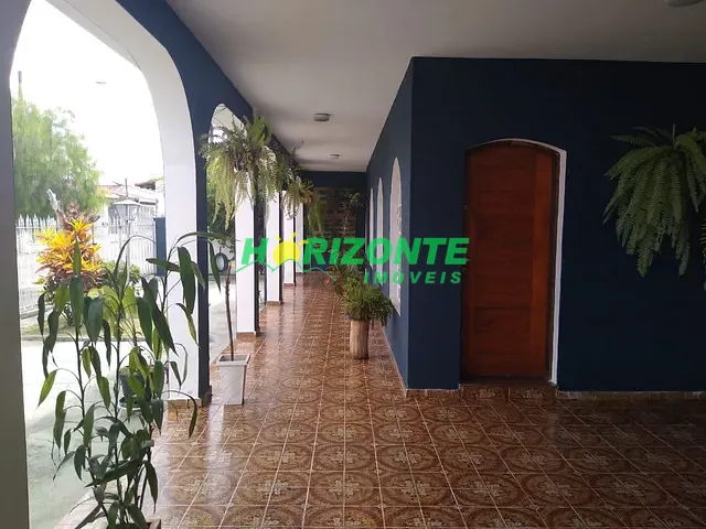 Casa com 600m² 5 quartos e 4 banheiros, à venda, no bairro Jardim Flórida em Jacareí