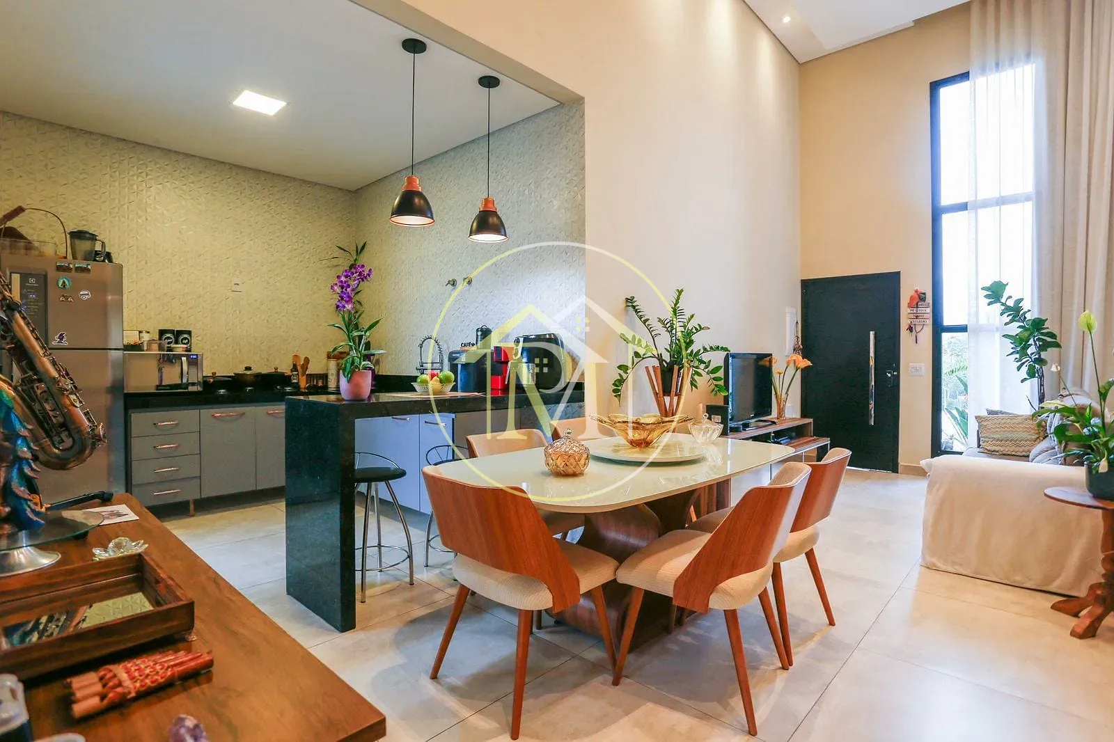Casa, 3 quartos, 132 m² - Foto 1