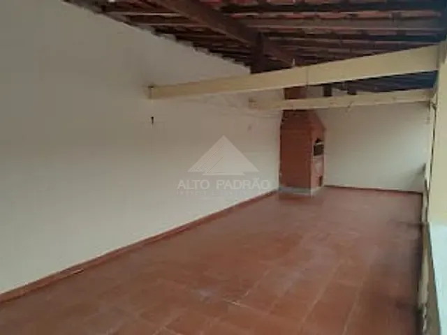 Casa com 250m² 3 quartos e 2 banheiros, à venda, no bairro Jardim Zaira em Mauá