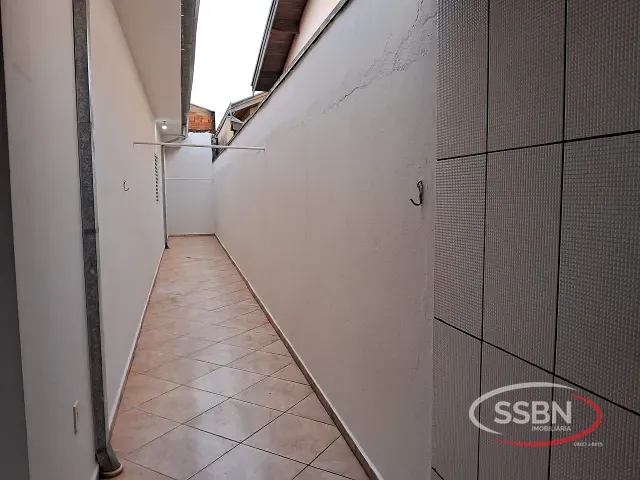 Casa 3 quartos e 1 banheiro, para alugar, no bairro Jardim da Alvorada em Nova Odessa