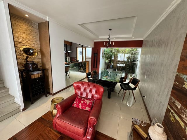 Casa com 200m² 4 quartos e 4 banheiros, à venda, no bairro Santo Amaro em São Paulo