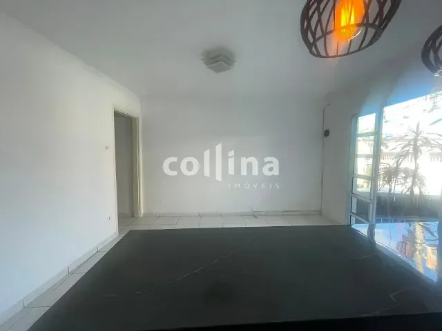 Casa com 120m² 2 quartos e 1 banheiro, à venda, no bairro Vila Margarida em Carapicuíba