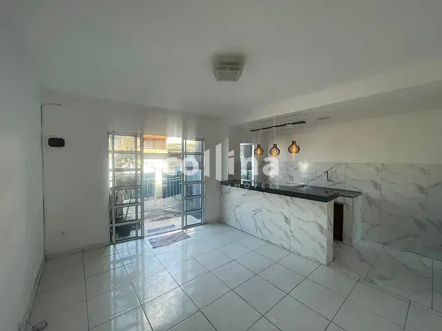 Casa com 120m² 2 quartos e 1 banheiro, à venda, no bairro Vila Margarida em Carapicuíba