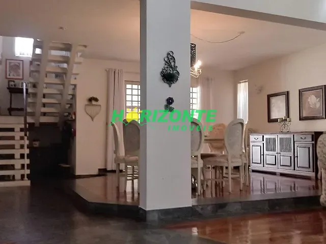 Casa com 450m² 4 quartos e 1 banheiro, à venda, no bairro Jardim Alvorada em São José dos Campos