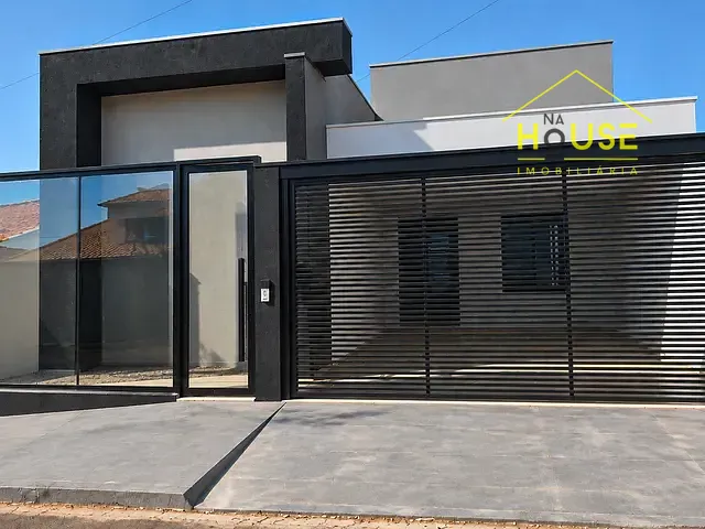 Casa com 250m² 3 quartos e 3 banheiros, à venda, no bairro Residencial Mário Benez em Fernandópolis