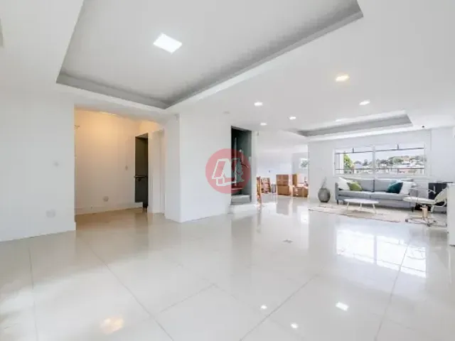 Casa 1 quarto e 1 banheiro, à venda ou para alugar, no bairro Chácara das Pedras em Porto Alegre