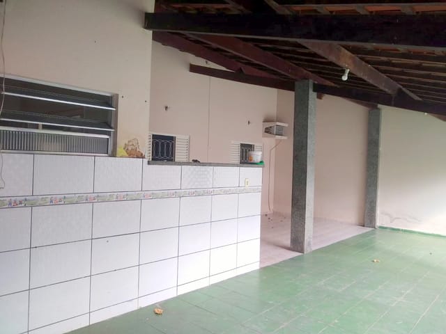 Casa com 266m² 2 quartos e 3 banheiros, à venda, no bairro Jardim Primavera em Roseira