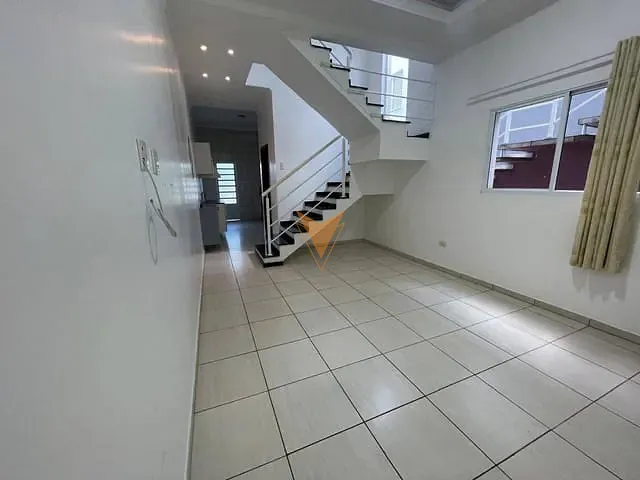Casa 3 quartos e 3 banheiros, à venda, no bairro Nakamura Park em Cotia