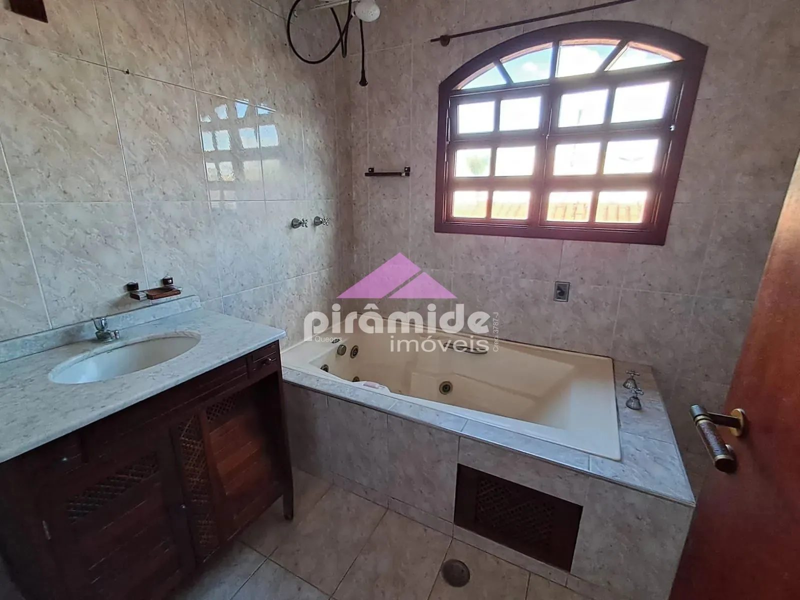 Casa, 3 quartos, 372 m² - Foto 8