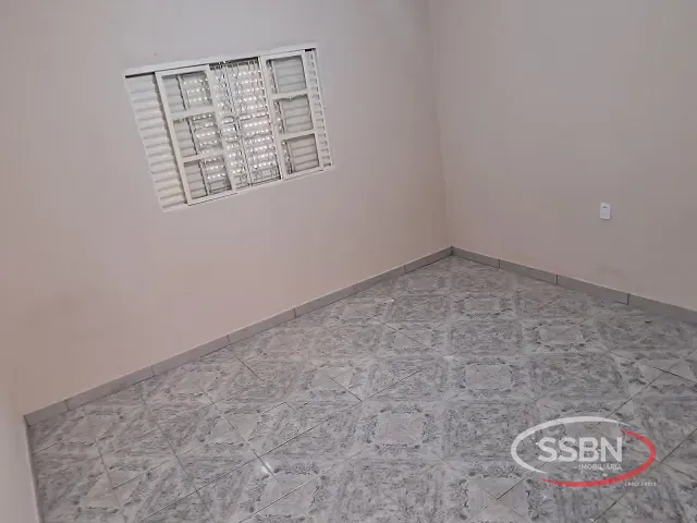 Casa 1 quarto e 1 banheiro, para alugar, no bairro Jardim São Manoel em Nova Odessa