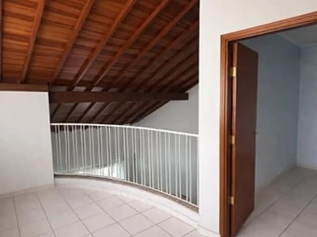 Casa com 500m² 3 quartos e 2 banheiros, à venda, no bairro Jardim das Paineiras em Águas da Prata