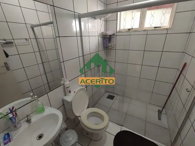 Casa com 215m² 3 quartos e 3 banheiros, à venda, no bairro Monte Carlo em Araçatuba